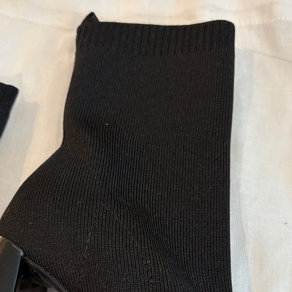 Zara Women's Black Heeled Boots- BRAND NEW - Picture 2 of 6